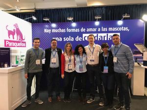 El equipo de Laboratorio Proagro recorrió el país con su línea de medicamentos pensada para pequeños animales.