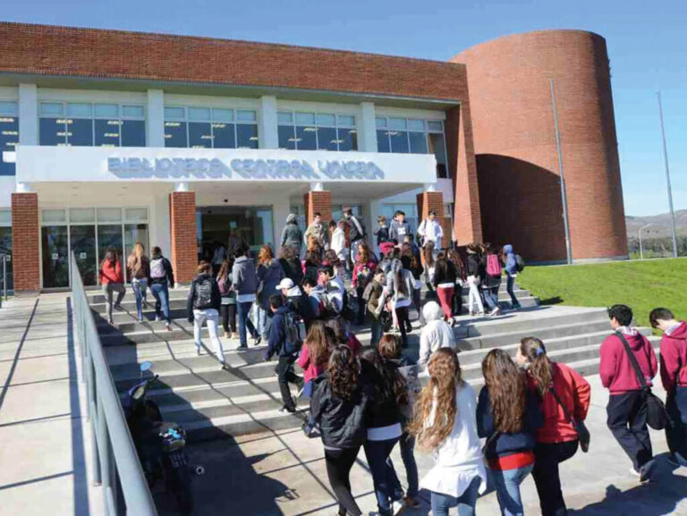 Tandil Apertura Veterinaria Del Futuro